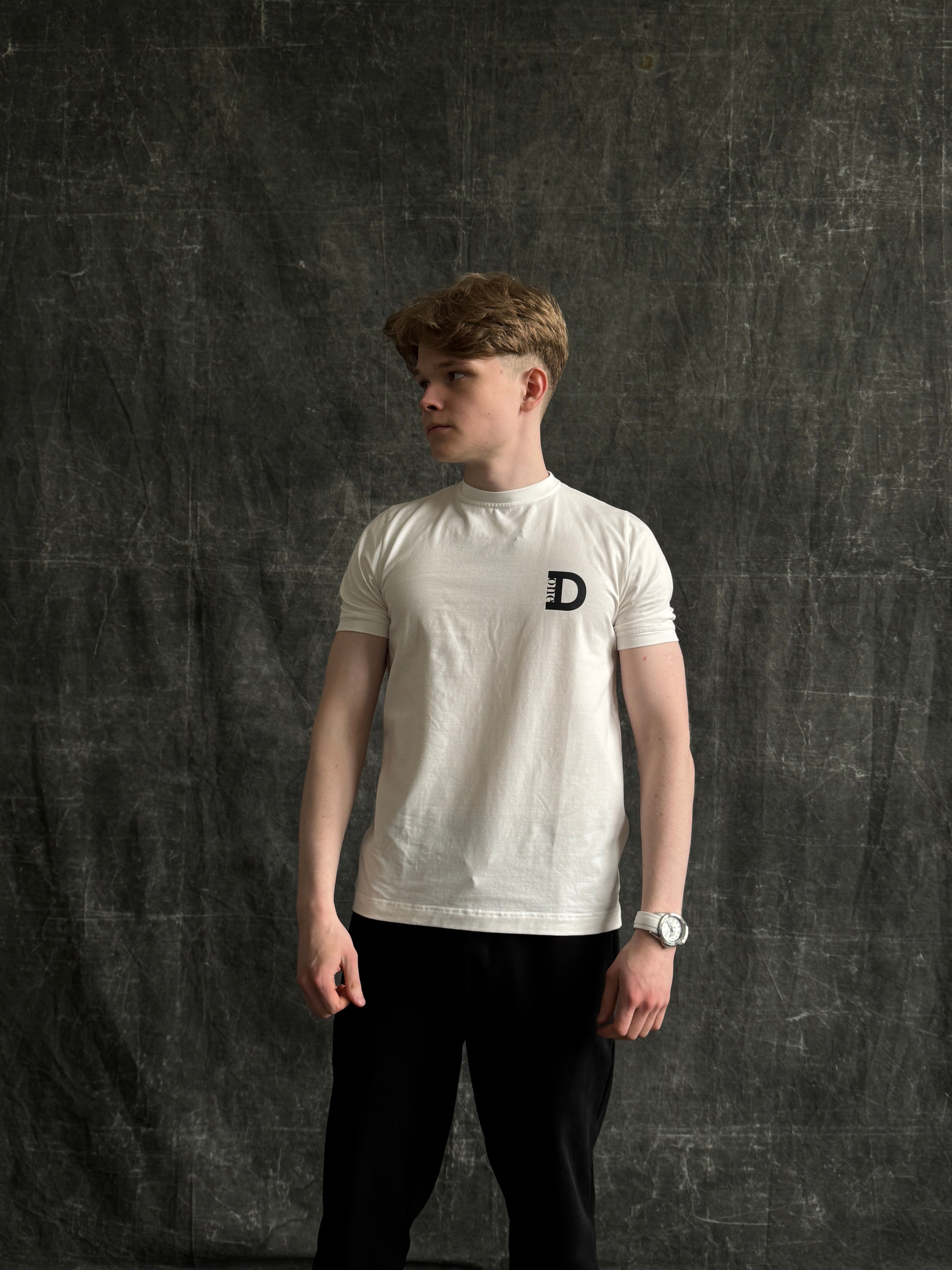 Футболка White